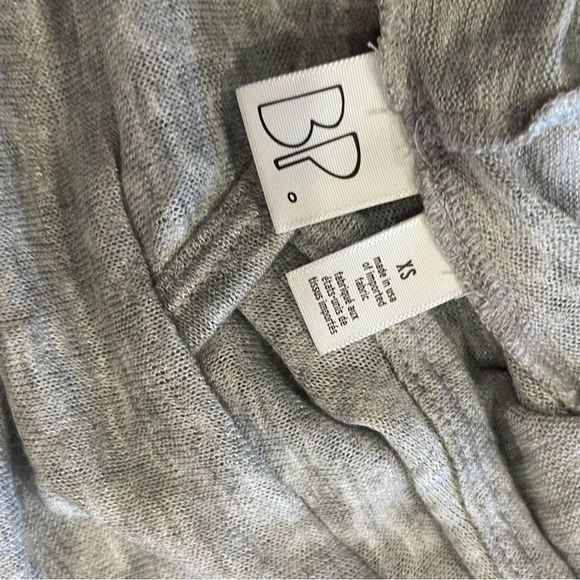 New Nordstroms B.P. Light Weight Heather Gray 3/4 Sleeve Shirt with Hood XS - Picture 3 of 10